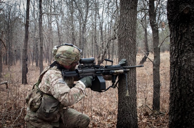 1Panther Paratroopers Conduct Live Fire Exercise