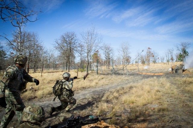 Charlie, 2-505 PIR Conducts Company Live Fire