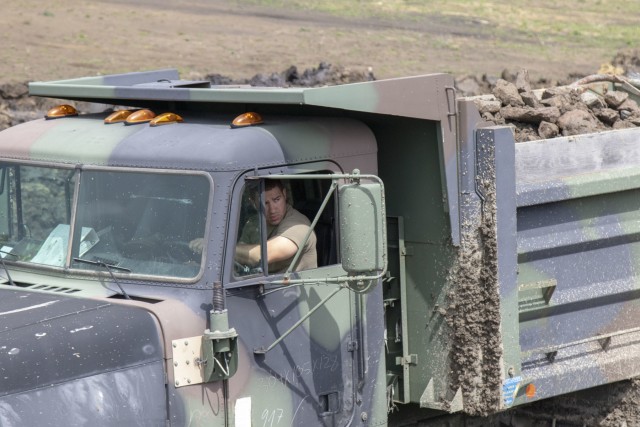 Alaska Army National Guard engineers train with Romanian counterparts