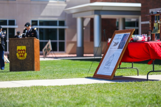 Ten years of tears Soldiers commemorate fallen warriors