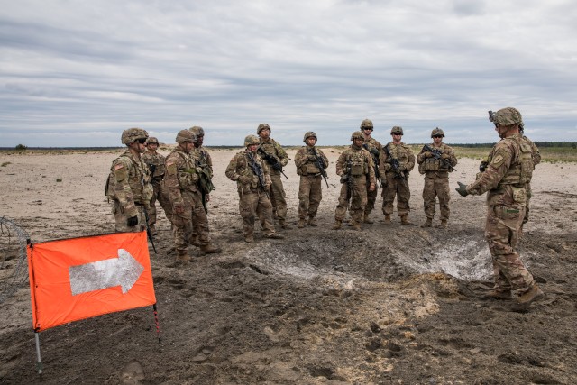 Combat Engineers Conduct Breach Training