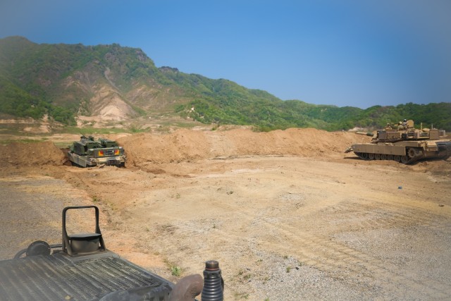 Bulldog Brigade assaults through the breach
