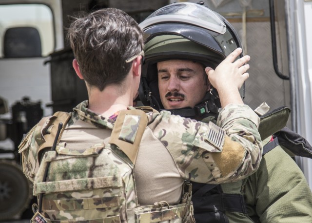 U.S. Army partners with Kuwaiti counterparts for exercise