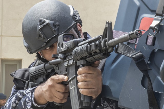 U.S. Army partners with Kuwaiti counterparts for exercise