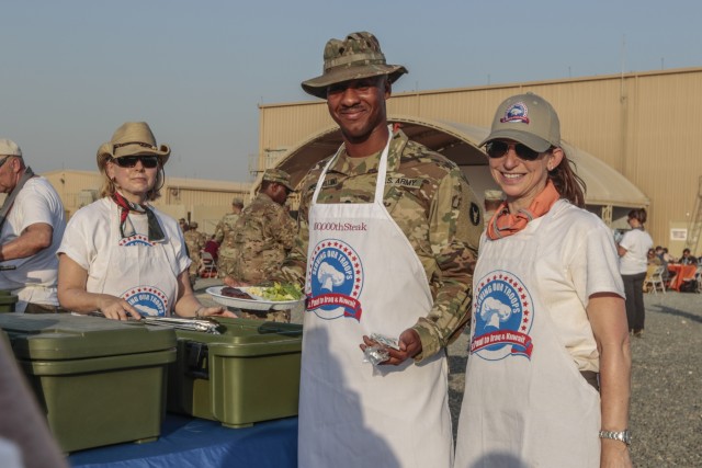 Serving Our Troops Visits Kuwait