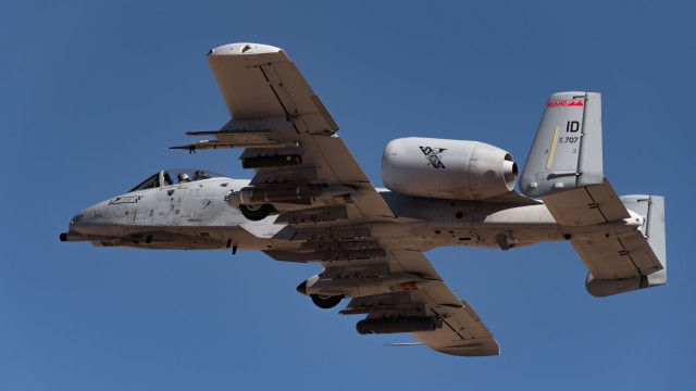 Grounded: Idaho pilots land to work with Idaho Soldiers