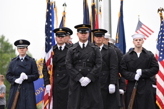 Commentary: The presence of comrades on Memorial Day