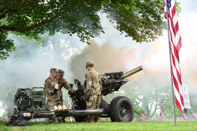 Commentary: The presence of comrades on Memorial Day