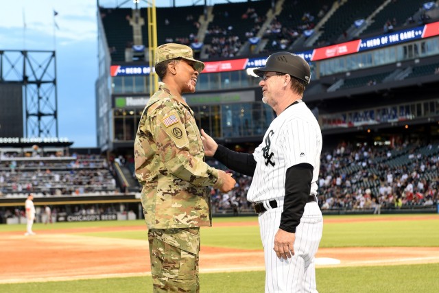 Army Reserve Soldier receives honor as Chicago White Sox 'Hero of the Game'