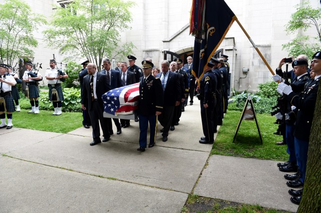 Last surviving medic from World War II 'Band of Brothers' Battalion honored during funeral service