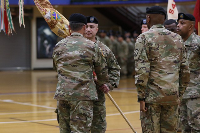 548th Combat Sustainment Support Battalion welcomes new commander