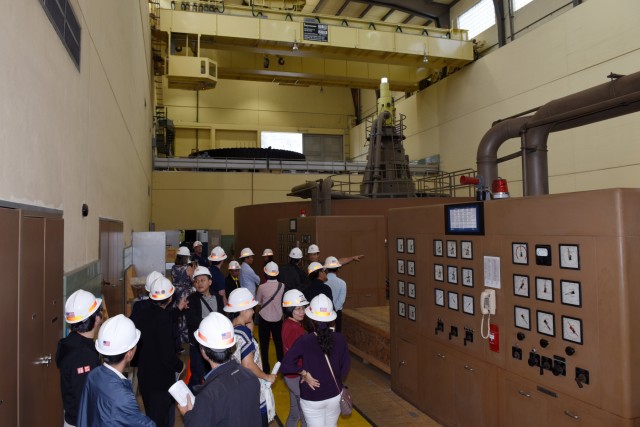 International team visits Tennessee for water development initiative