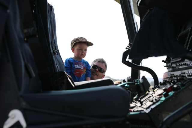 U.S. and Slovenian militaries celebrate community day