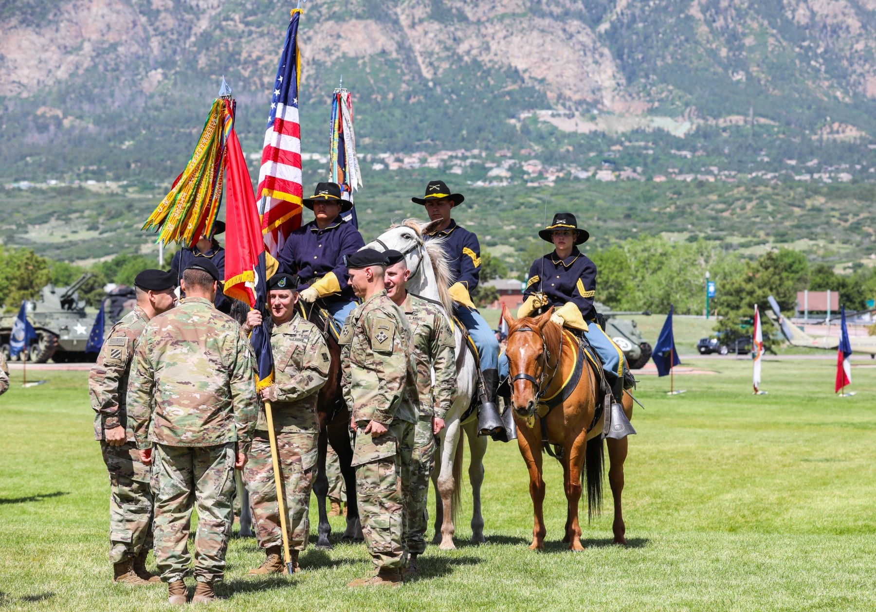 Assuming The Mantel War Horse Brigade Changes Leadership Article The United States Army