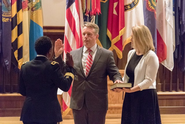Army appoints Thompson to Senior Executive Service in ceremony
