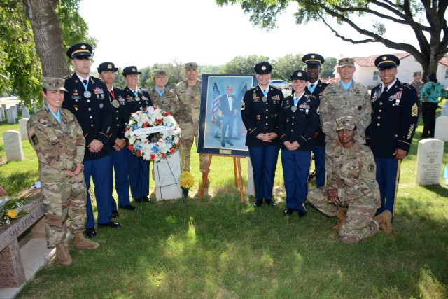 2019 ceremony honoring SMA (Ret) Leon Van Autreve at JBSA-Fort Sam Houston