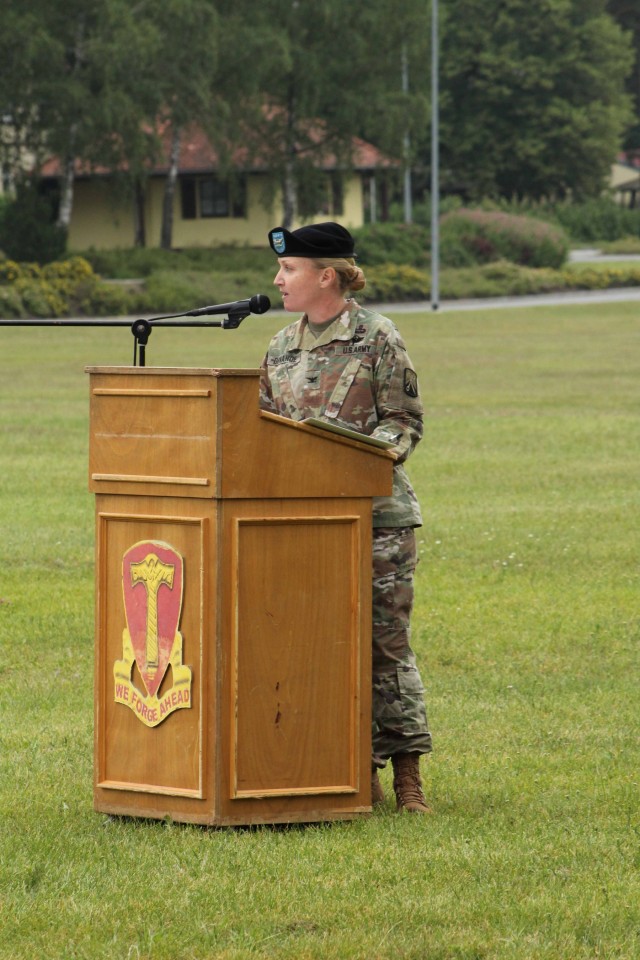 The 18th CSSB bids farewell to one commander and welcomes another