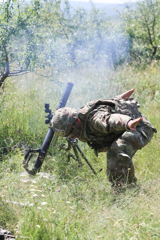 82nd Airborne Division paratroopers conduct CALFEX in Bulgaria