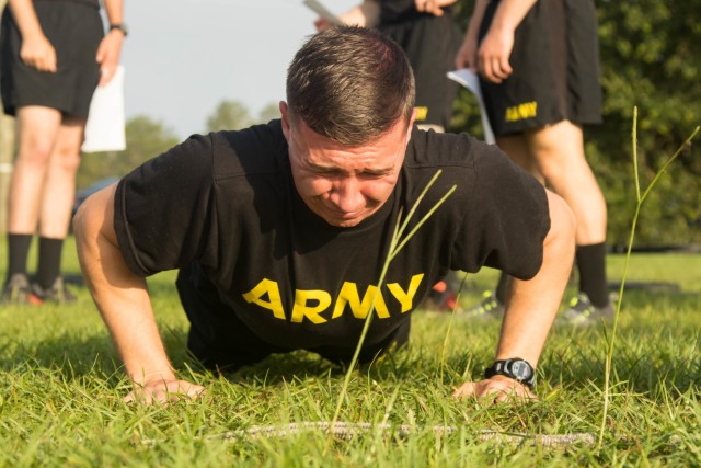 Day one: 2019 XVIII Airborne Corps NCO and Soldier of the Year Competition