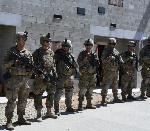 The Cal Guard's Thunderbolt Brigade reunites in the field at Camp Roberts for Annual Training 2019
