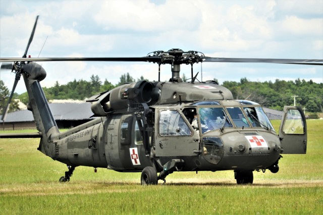 Wisconsin National Guard holds UH-60 Black Hawk training