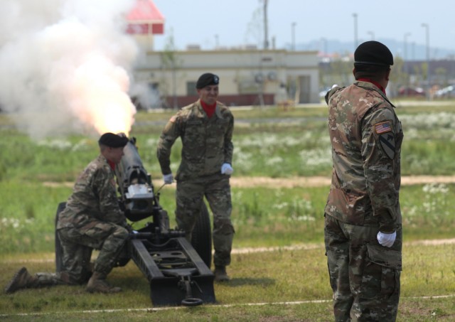 Salute Battery pays tribute to the nation in Korea