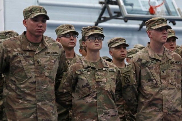 Welcome Home ceremonies reunite Commando Soldiers and Families ...