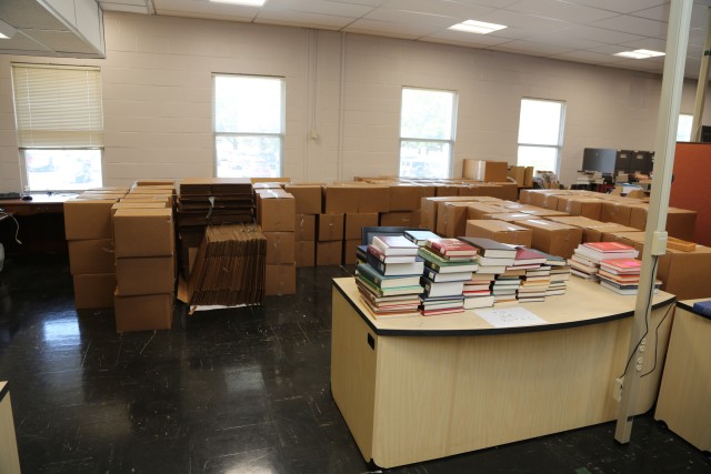 Research library set to close; looks to 'virtual' future