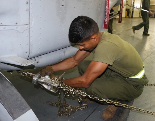 599th Trans. Bde. facilitates MAG-24 upload operations at Pearl Harbor