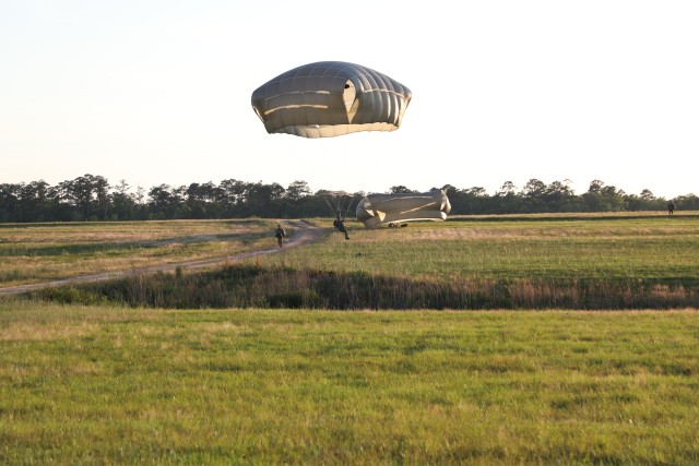 Ft. Benning Rangers jump test new backpack systems for forced entry operations
