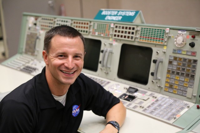 Army officer and international crew follow historic Apollo footsteps with launch