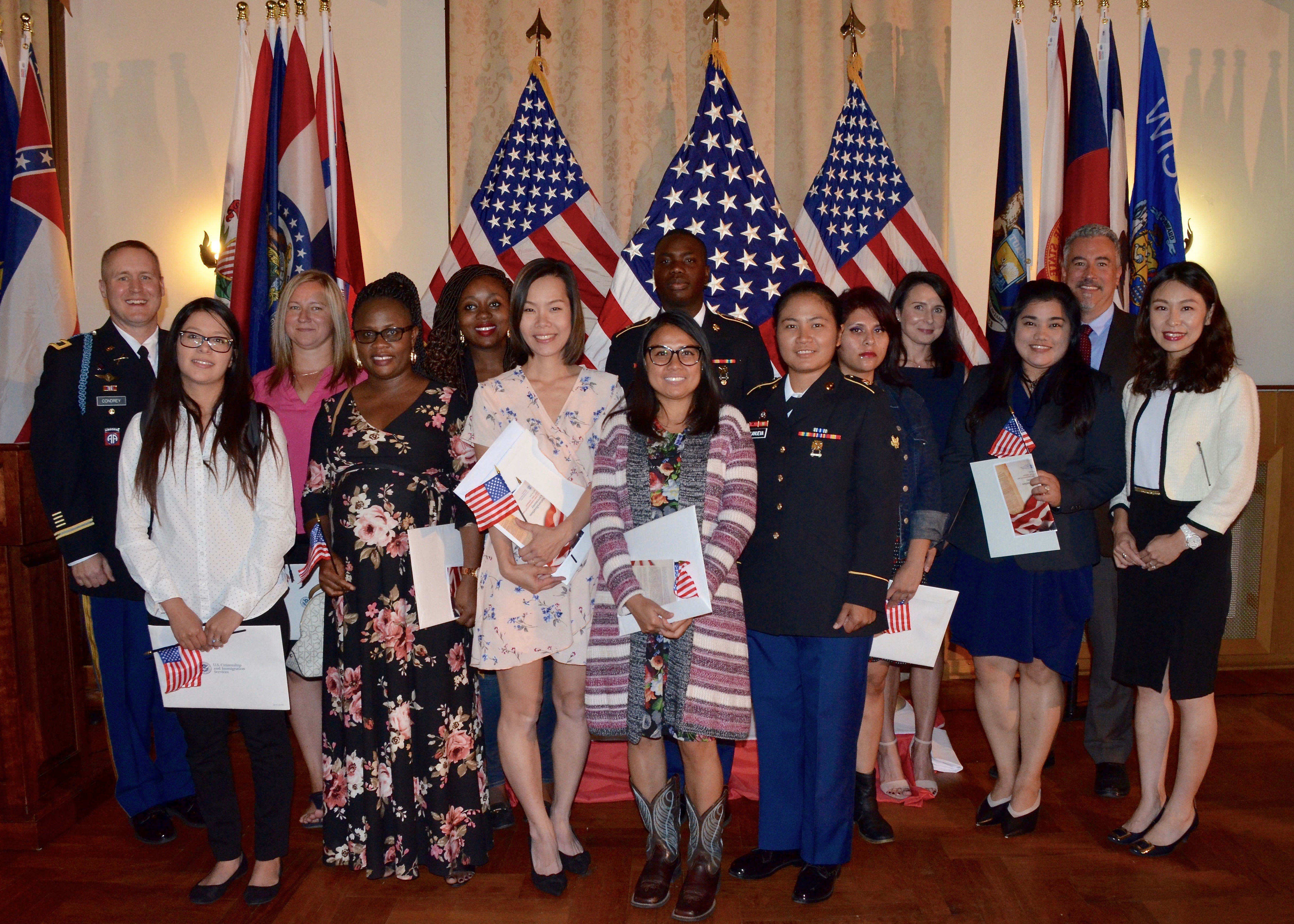 Naturalization Ceremony Locations And Schedule 2022 Texas Naturalization Ceremony In Stuttgart Celebrates 12 New Us Citizens |  Article | The United States Army