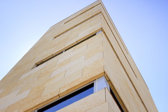 A facility for a dynamic future - Army Corps delivers high-tech space for intelligence command