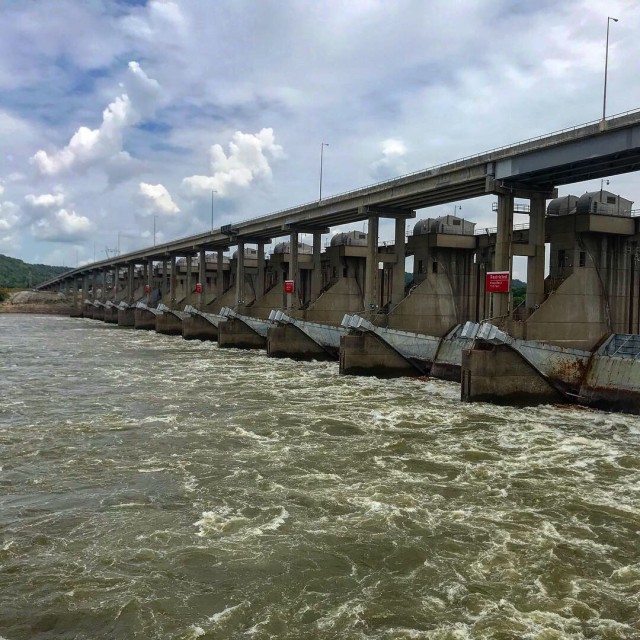 Markland Locks and Dam