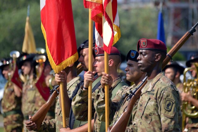 Garrison Italy says 'arrivederci' to Berdy, 'benvenuti' to Vogel
