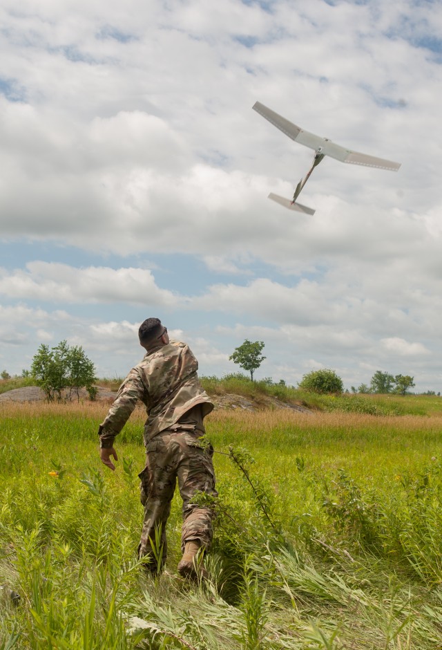 N.Y. National Guard Soldiers fly the Raven at Fort Drum | Article | The ...