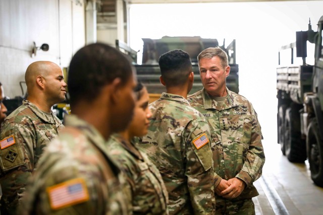 Fort Bliss hosts Vice Chief of Staff