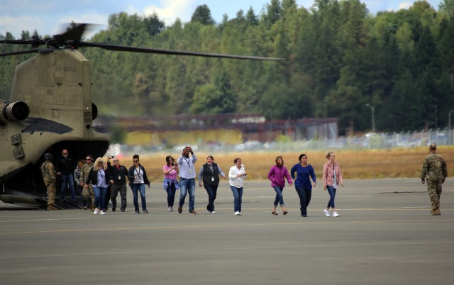 Educators take flight to learn about Wash. National Guard