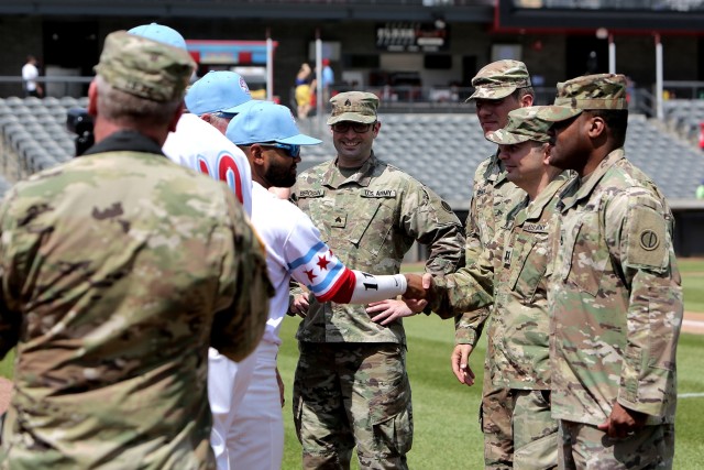 Chicago-based Soldiers represent Army Reserve at American Association of Independent Professional Baseball game