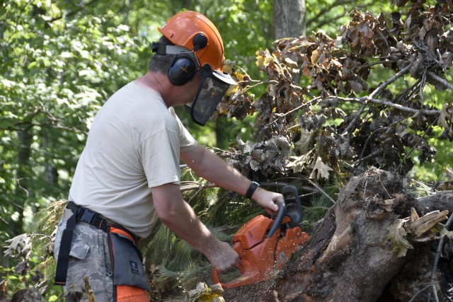 Wisconsin National Guard continues to respond to storms