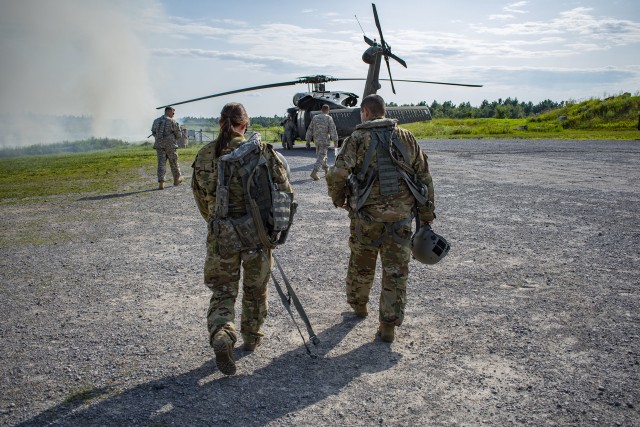 N.Y. National Guard Aviation soldiers test aerial gunnery skills ...