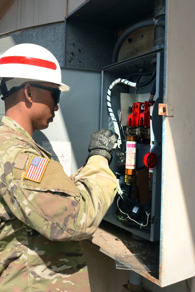 Hands-on install powers 249th Engineers training with USACE