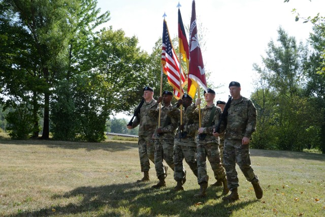 MEDDAC Bavaria command team retires, new team in charge