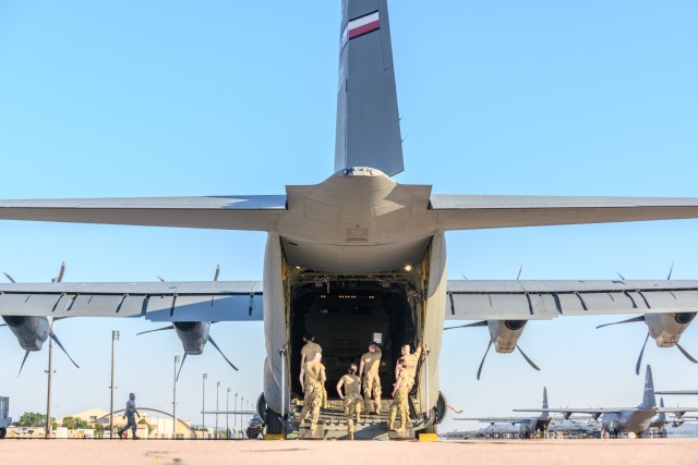 Developing Future Leaders, Mastering The Basics During Cold-Load Air/Land Raid