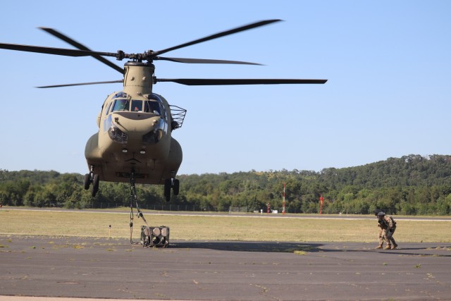 89B Ammunition Supply Course students build sling-loading skills at Fort McCoy