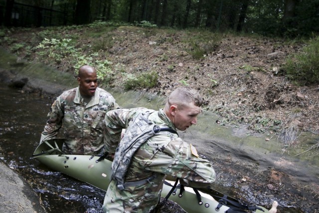 LRMC competition tests Soldiers' tactical, technical knack