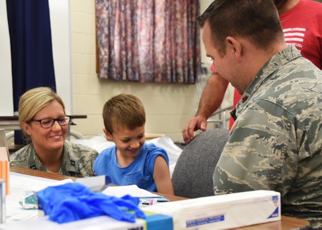 Ohio Guard members provide community medical care