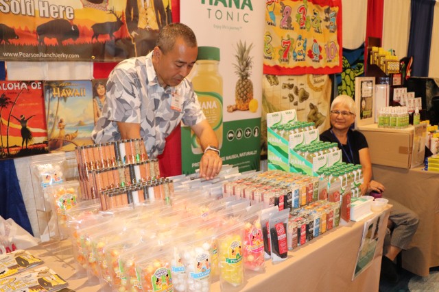 ALA Food Show opens commissary, exchange doors to Hawaii vendors