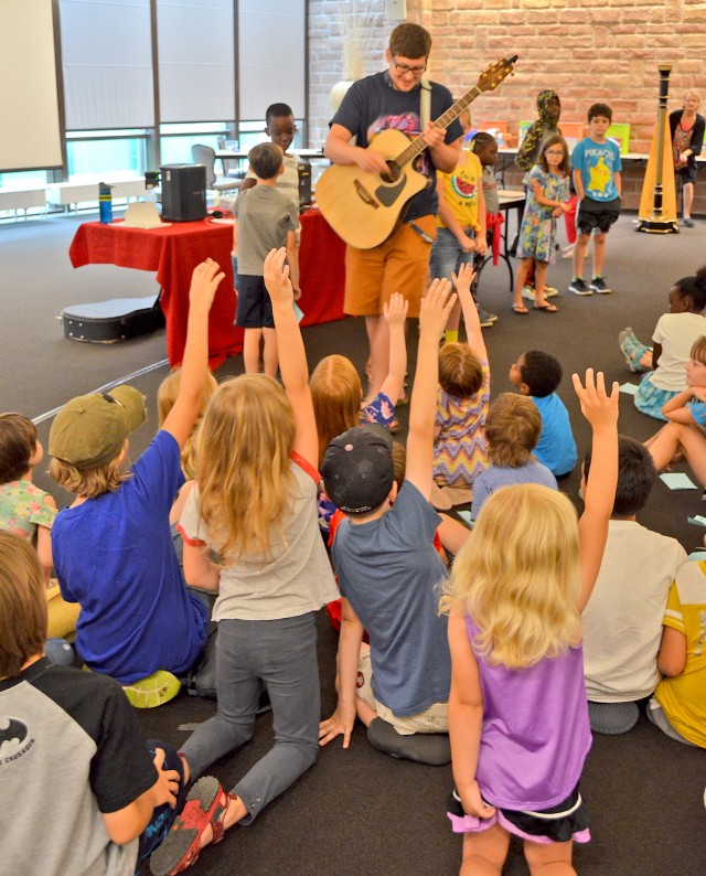 Exploring new worlds during Wiesbaden's Summer Reading Program