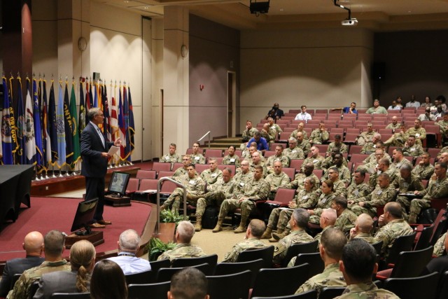 Forum connects AMCOM, aviation Soldiers